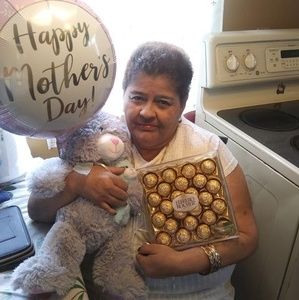 Meet your Posher, Edelin